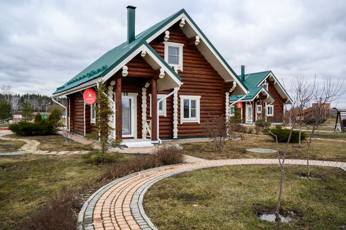 Экоферма «Былинкино» в Луховицах – козья ферма, сыроварня и экоотель