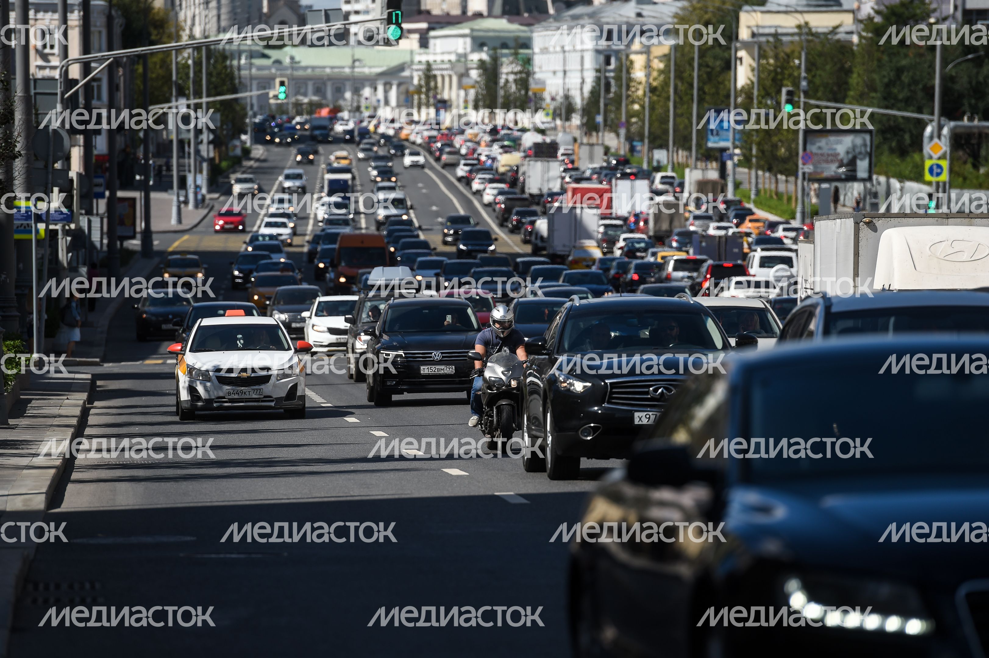 Мотоциклисты на улицах Москвы