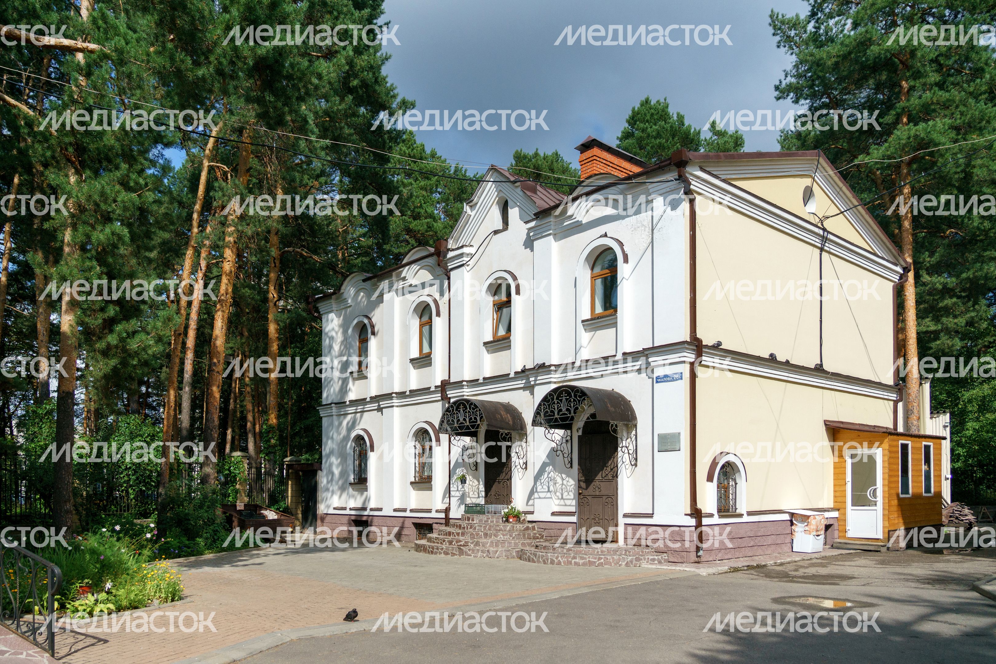 Храм Космы и Дамиана в Жуковском Храм Космы и Дамиана в Жуковском