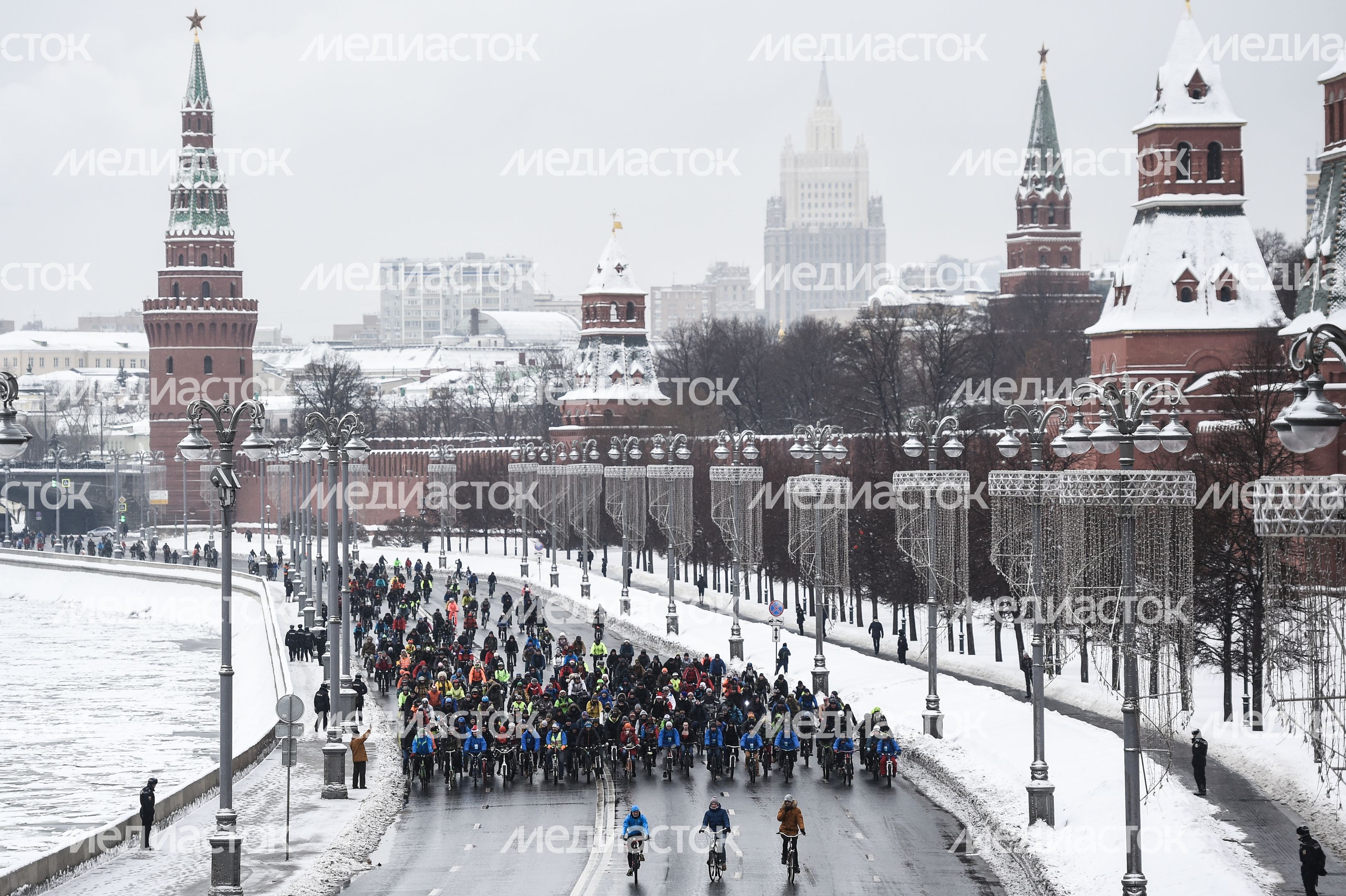 В Москве состоялся 4-й Зимний Велопарад