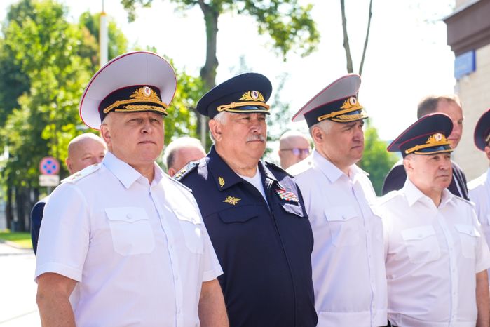 Андрей Воробьев поздравил сотрудников ГИБДД с профессиональным праздником