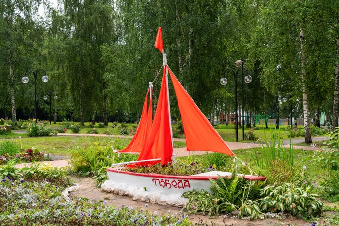 Ежегодный фестиваль флористики и дизайна «Вальс цветов» проходит в Клину
