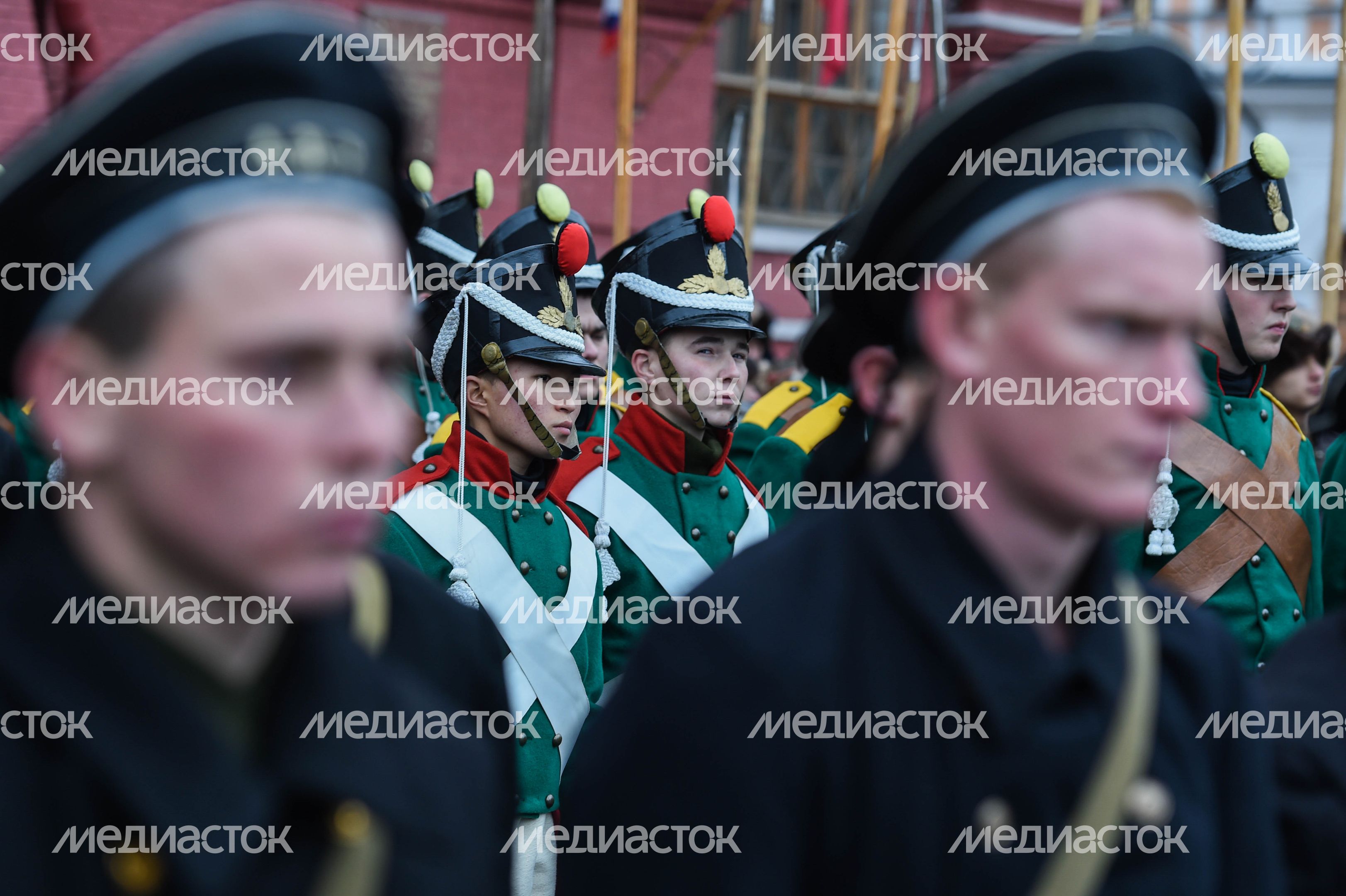 Торжественный марш в честь парада 1941 года на Красной площади в Москве