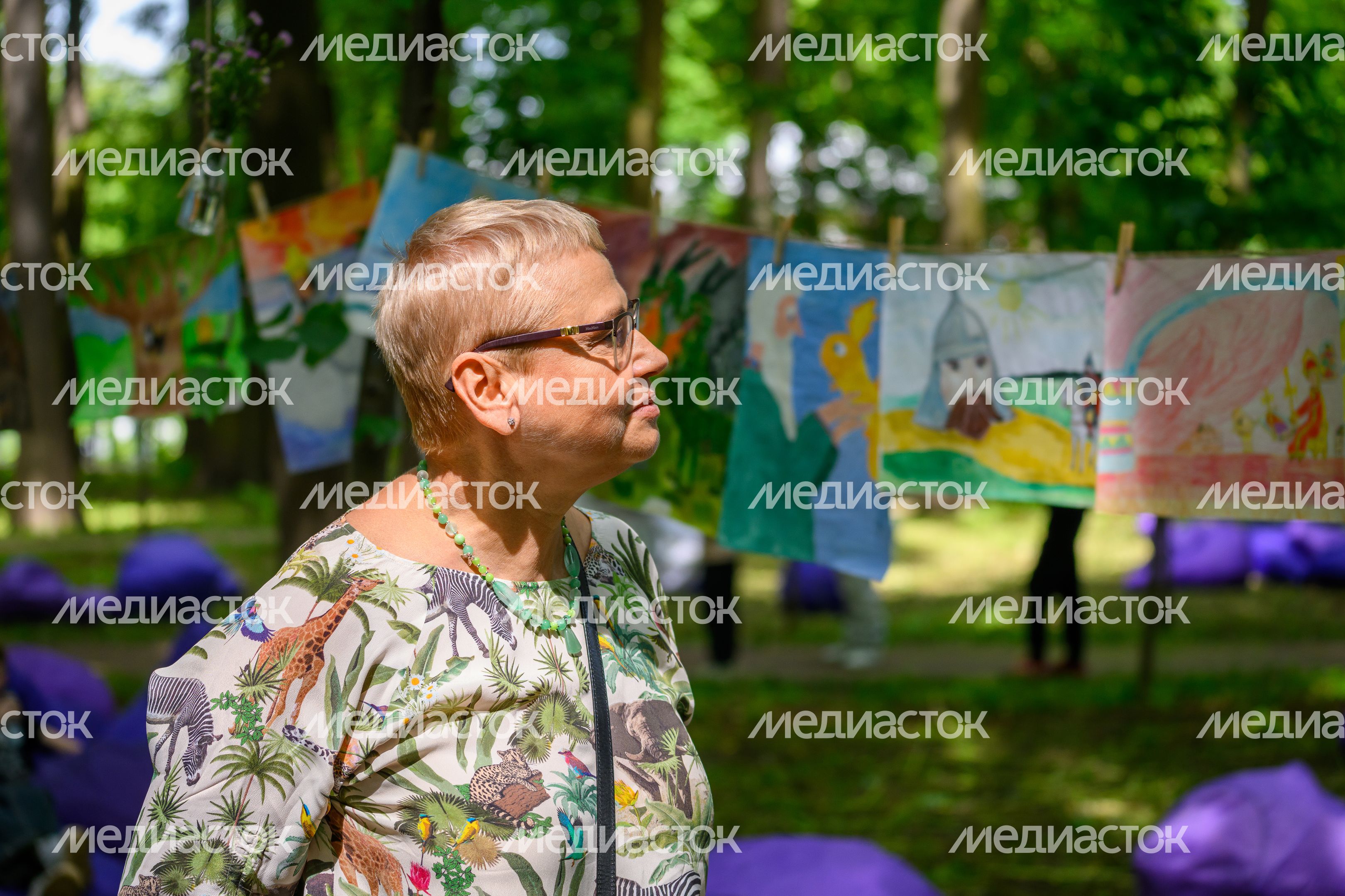 Выставка детских рисунков по сказкам А.С. Пушкина на Литературном фестивале «Проект: Поэт» в усадьбе Вяземы Выставка детских рисунков по сказкам А.С. Пушкина на Литературном фестивале «Проект: Поэт» в усадьбе Вяземы