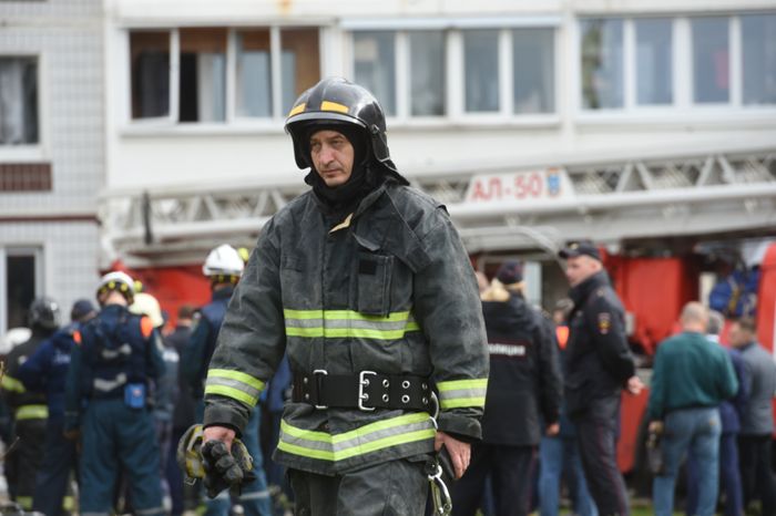 Кадры с места взрыва газа в жилом доме в Ногинске