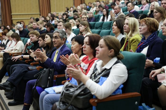 VIII Съезд терапевтов и врачей смежных специальностей Московской области начал работу