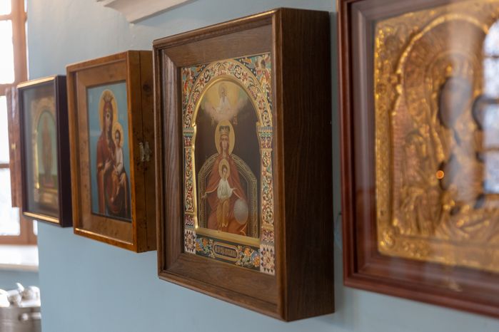 Знаменская церковь Дубровицы