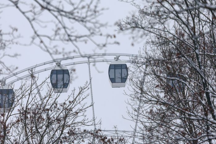 Колесо обозрения в парке культуры и отдыха имени Л.Н. Толстого в Химках