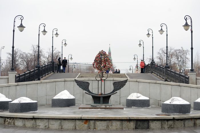 Лужков мост в Москве