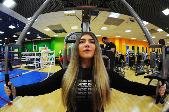 Спортсменка в пауэрлифтинге Марьяна Наумова