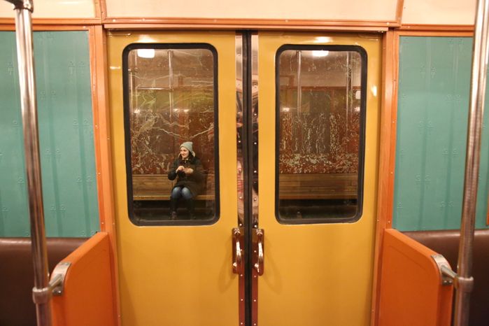 «Экскурсия в прошлое» в Московском метрополитене