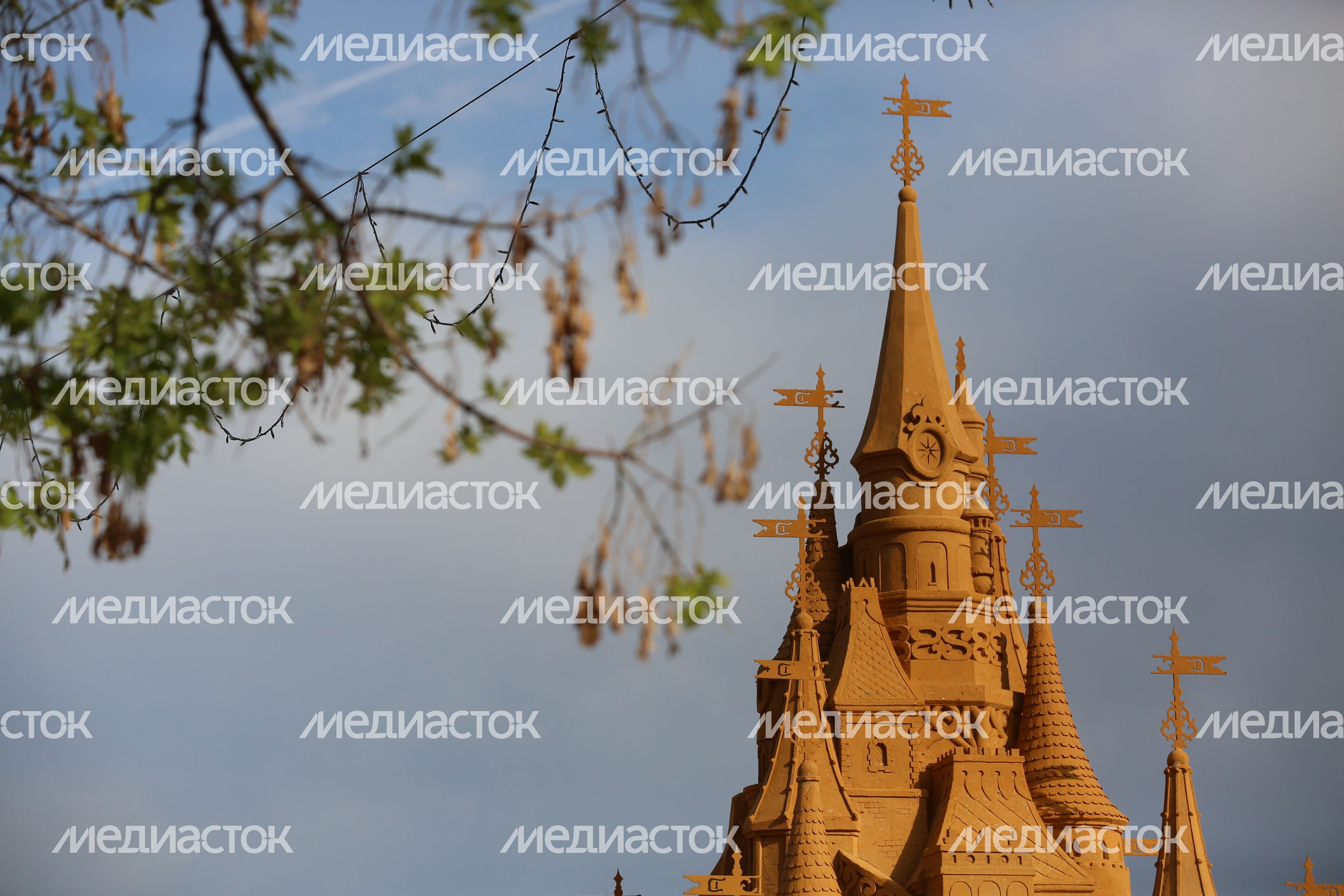 Чемпионат по скульптуре из песка в Москве