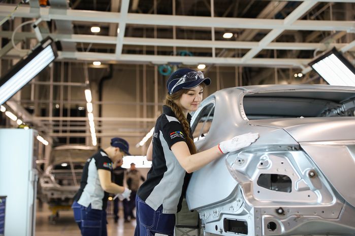 Открытие автомобильного завода Mercedes‑Benz в Подмосковье