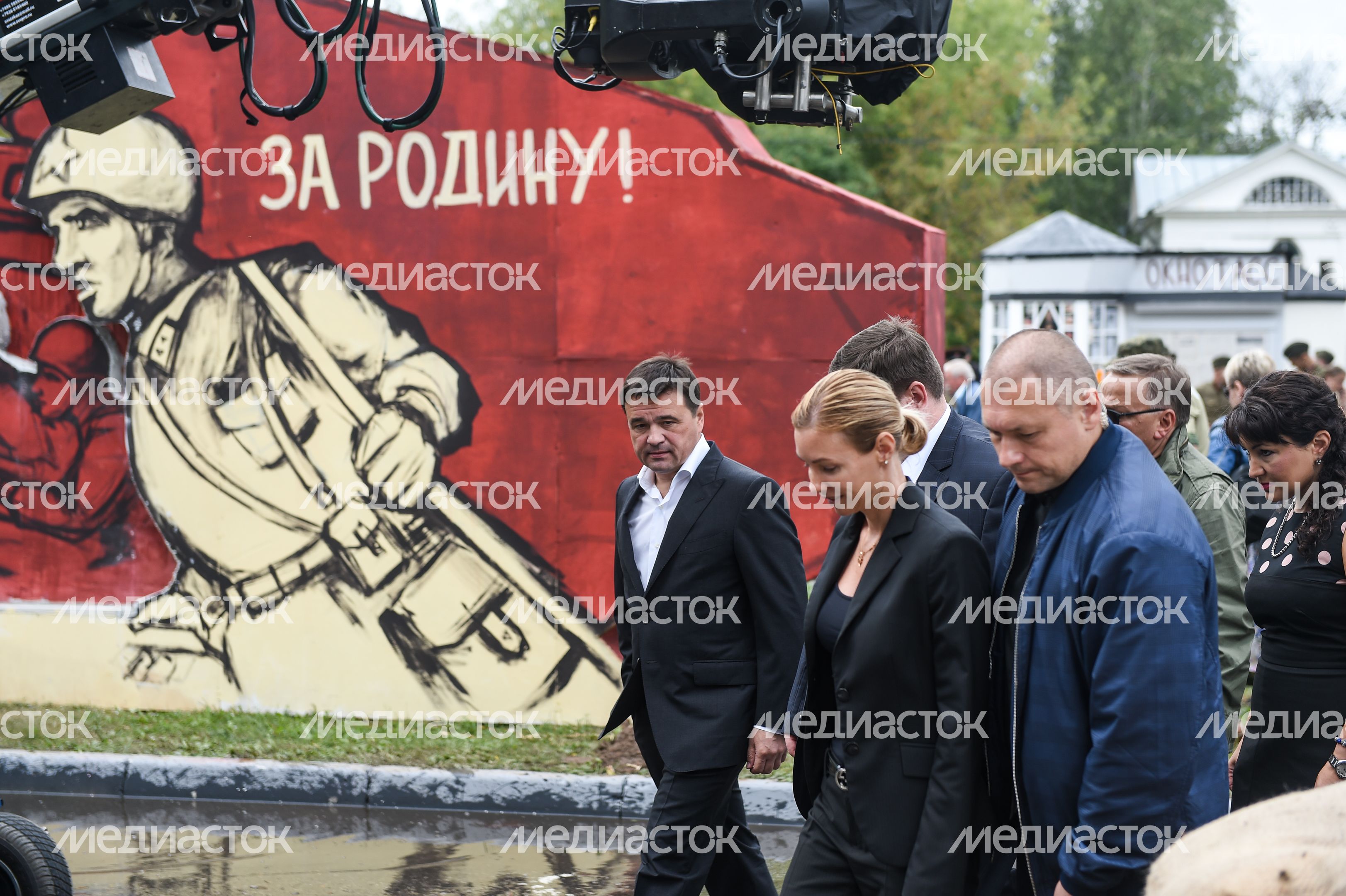 Андрей Воробьев посетил съемочную площадку фильма Ильинский Рубеж