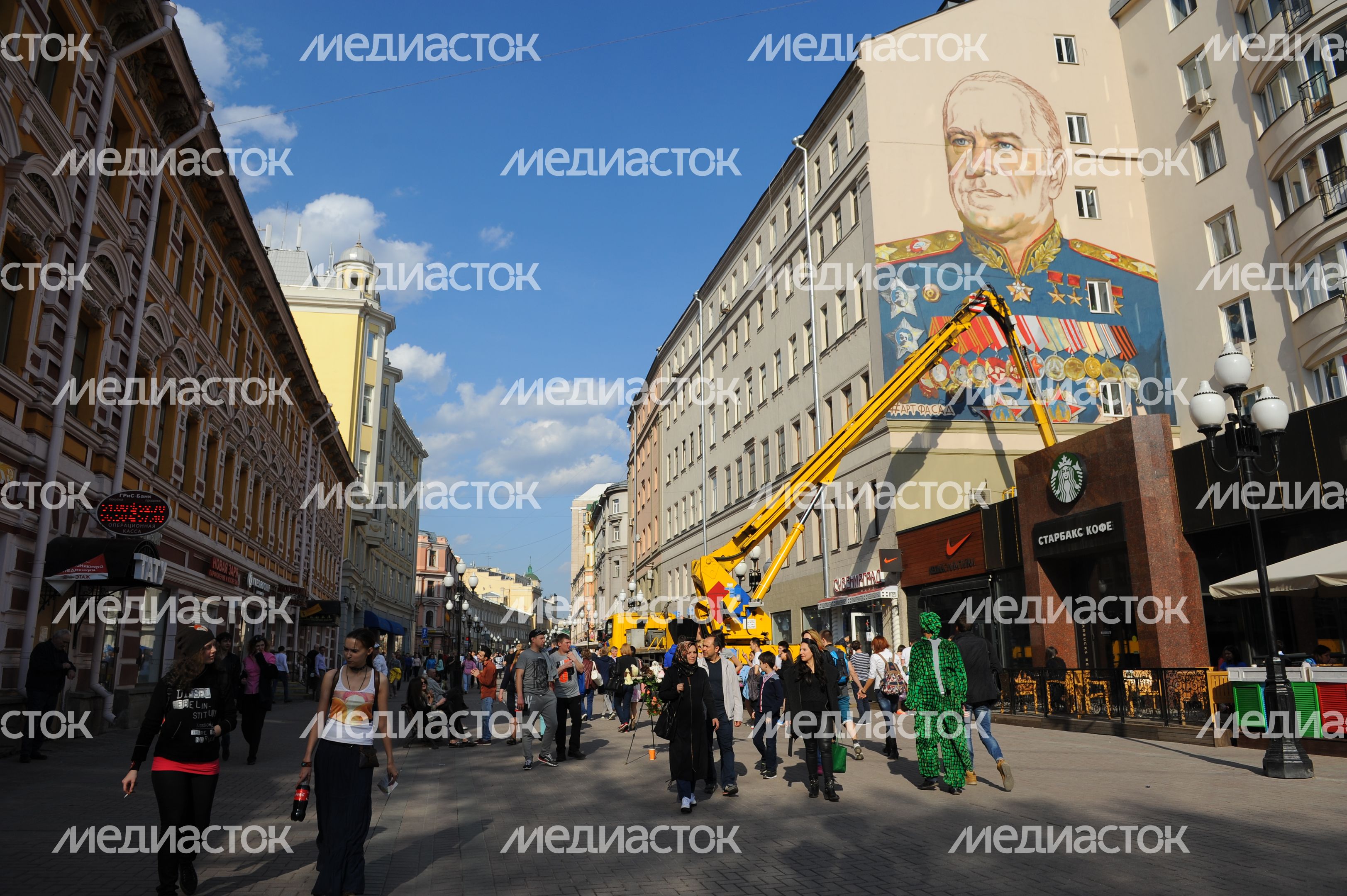 Граффити Маршала Жукова в Москве Граффити Маршала Жукова в Москве