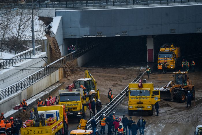 Тушинский тоннель затопило в Москве