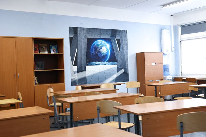 Учебный класс в гимназии №5 в Дзержинском