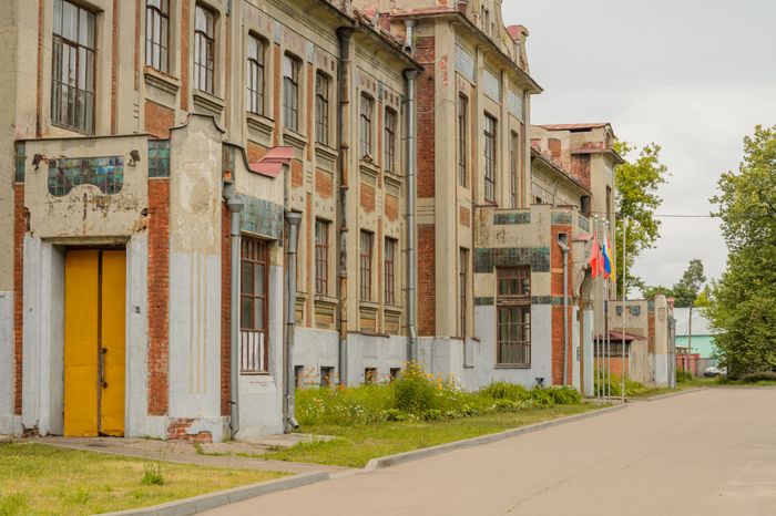 Здание начального училища