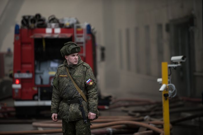 Пожар в здании Минобороны РФ в Москве