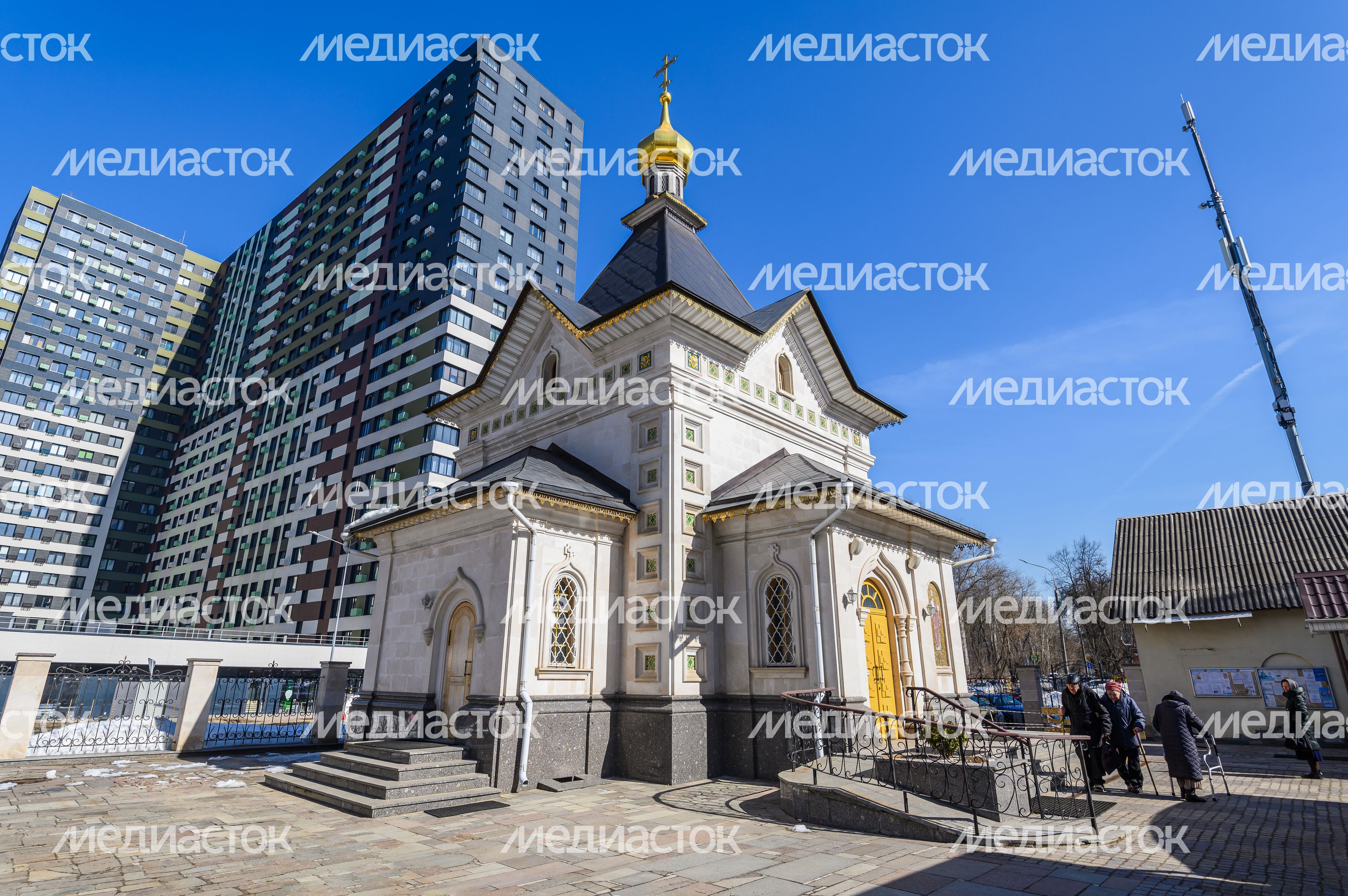 Долгопрудный. Церковь Покрова Пресвятой Богородицы