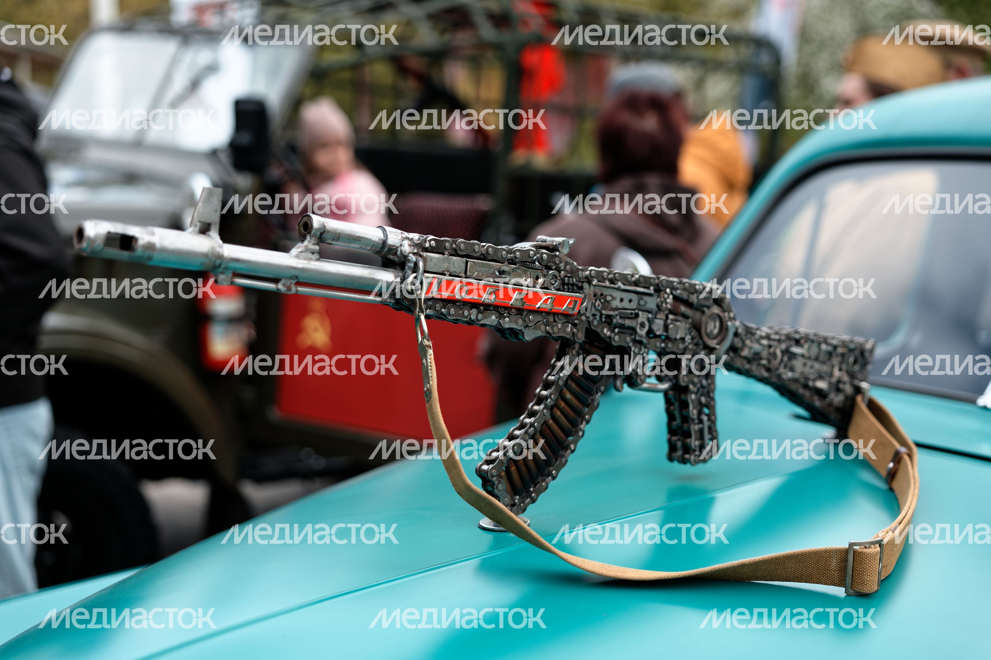 Ретроавтомобили на автопробеге ко Дню Победы «Победный маршрут» в Истре Ретроавтомобили на автопробеге ко Дню Победы «Победный маршрут» в Истре