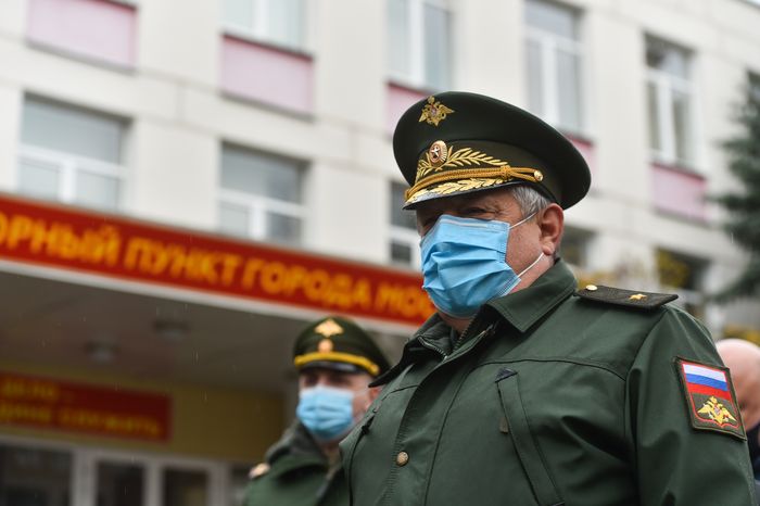Отправка призывников к местам прохождения военной службы с городского сборного пункта Военного комиссариата города Москвы