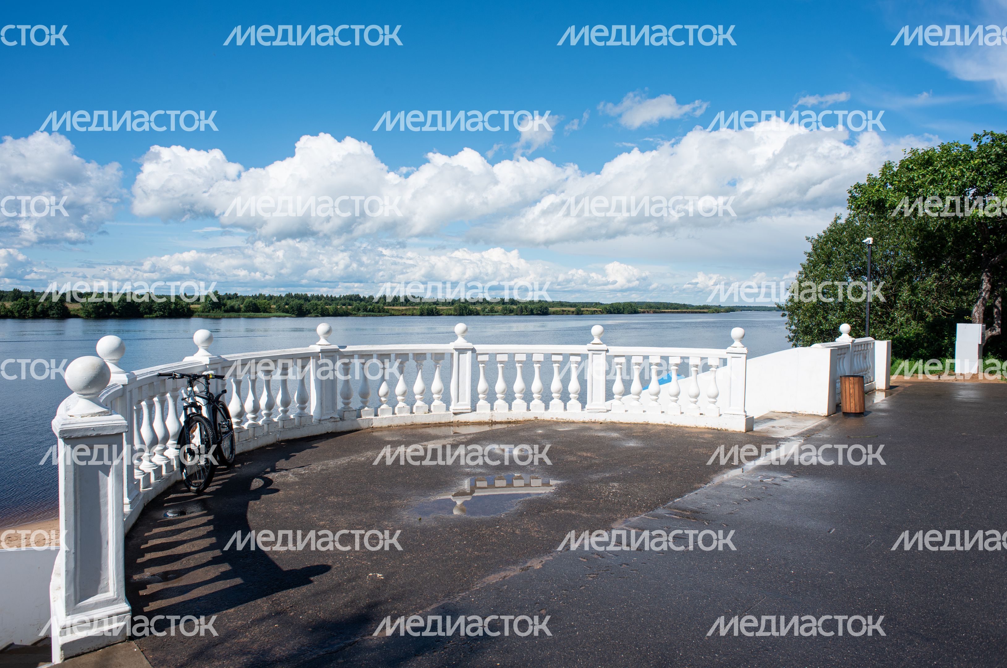 Летние виды города Дубна