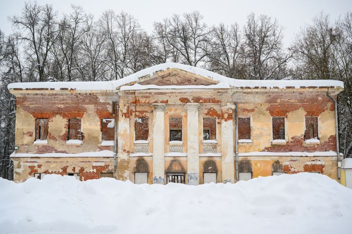 Усадьба Гребнево зимой в Щелково