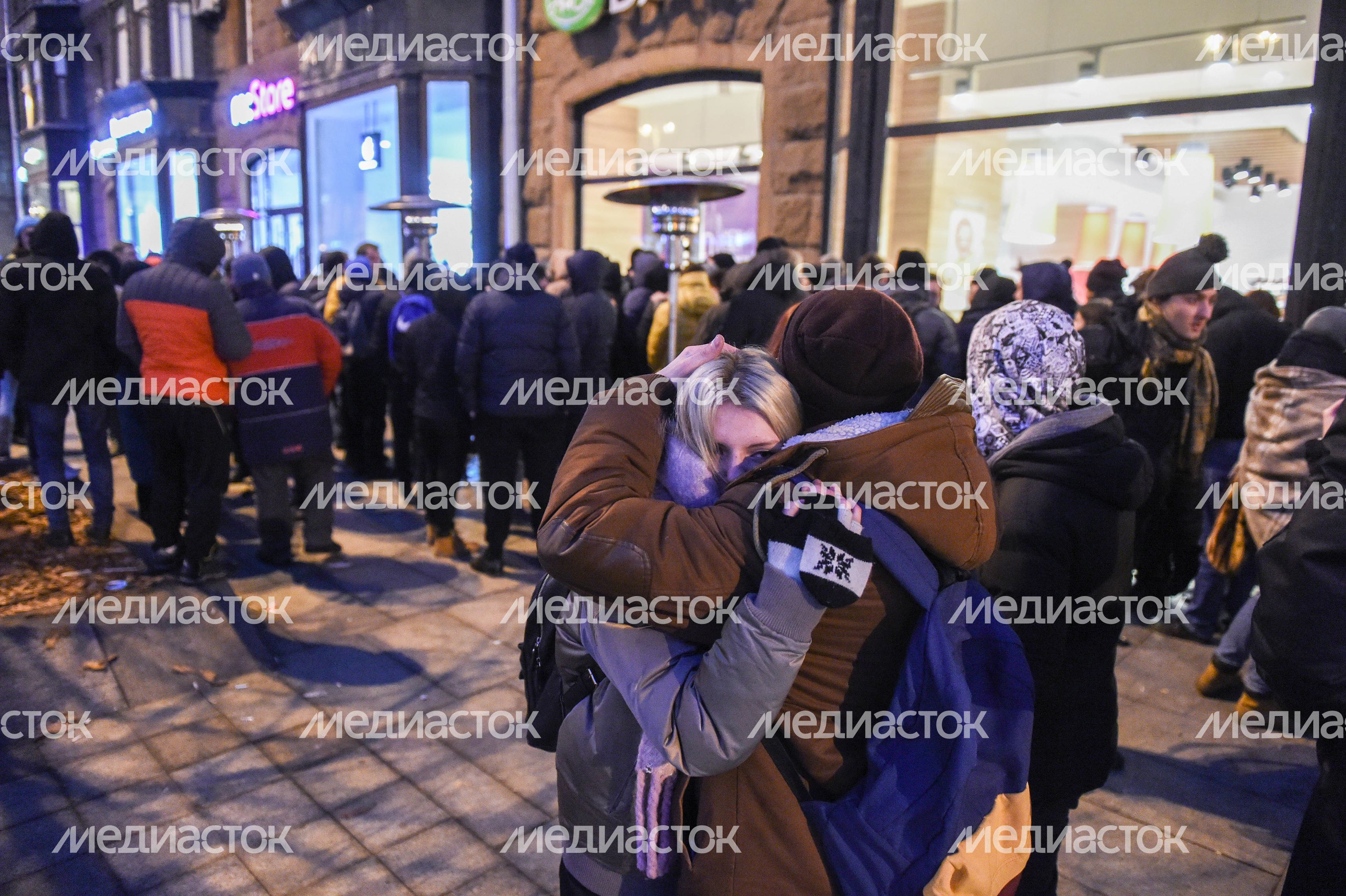 Старт продаж iPhone X в Москве