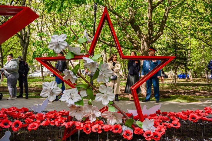 Торжественная церемония зажжения Вечного огня в Королеве