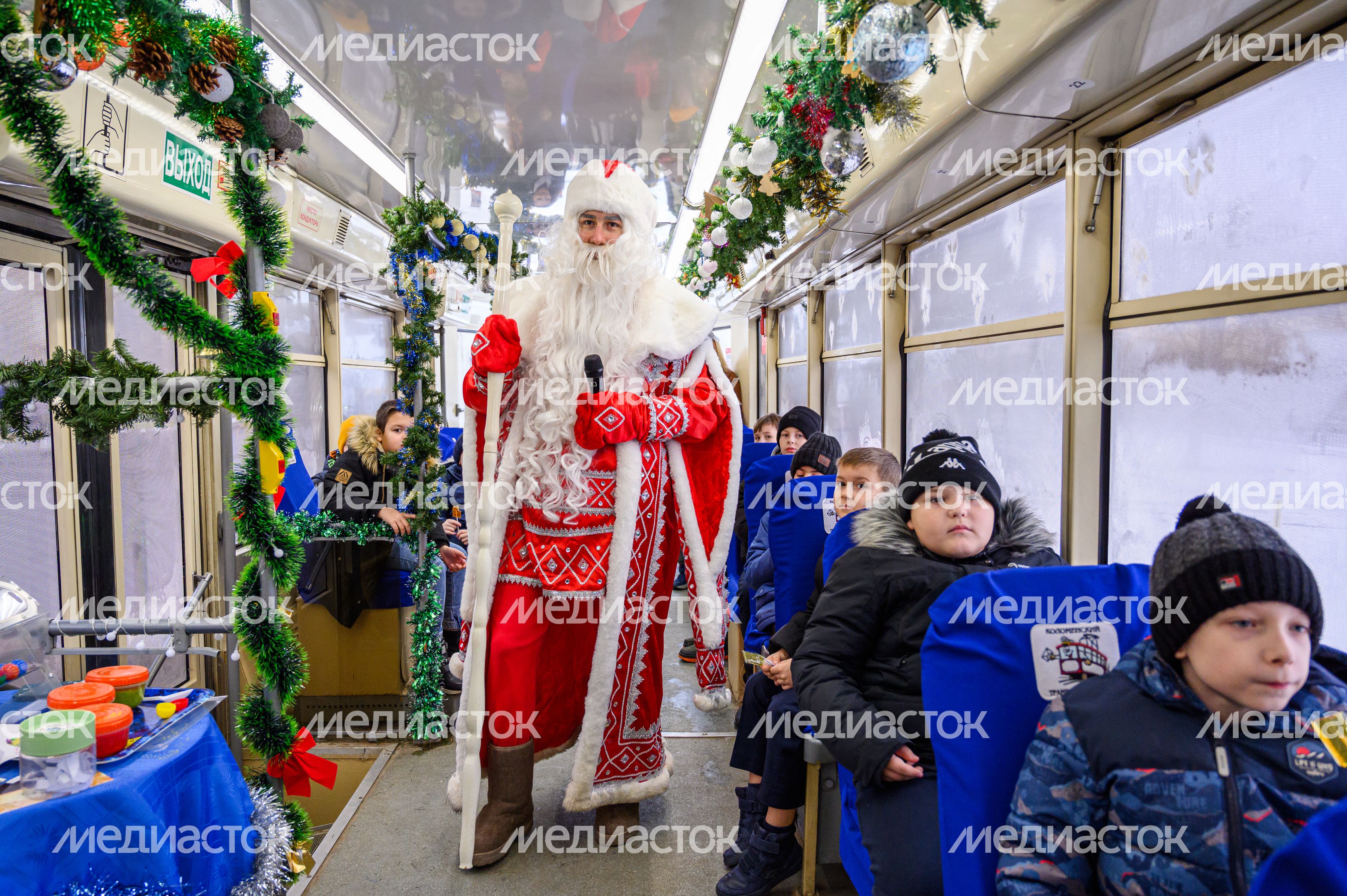 Новогодняя экскурсия на Коломенском трамвае желаний Новогодняя экскурсия на Коломенском трамвае желаний