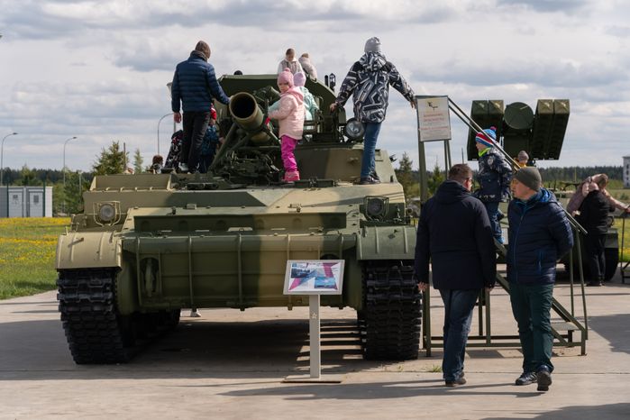 Самоходный миномет "Тюльпан" на Музейной площадке №1 парка «Патриот»