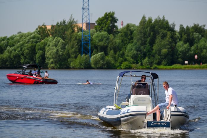 Чемпионат Московской области по серфингу на Пироговском водохранилище в Долгопрудном