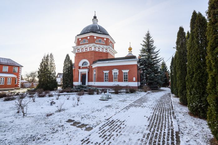 Церковь Иверской иконы Божией Матери в селе Растуново округа Домодедово