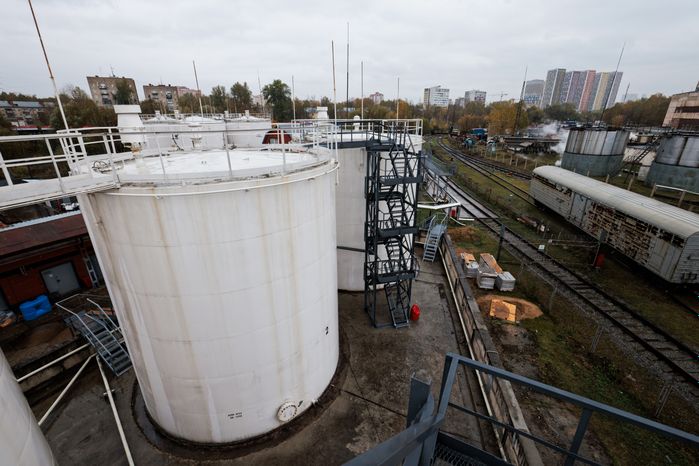Терминал по перевалке и хранению светлых нефтепродуктов в Красногорске