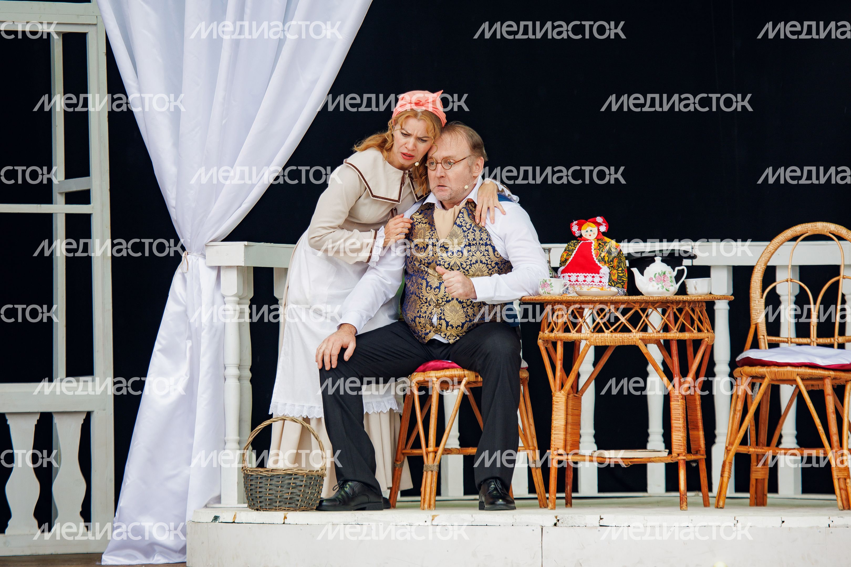 Спектакль «Чехов. Маленькие комедии» на Пушкинском театральном фестивале 2025 Спектакль «Чехов. Маленькие комедии» на Пушкинском театральном фестивале 2025