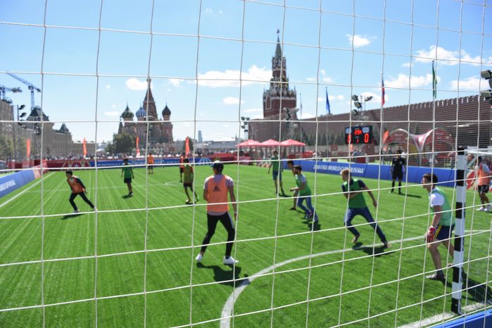 Футбольный парк на Красной площади в Москве
