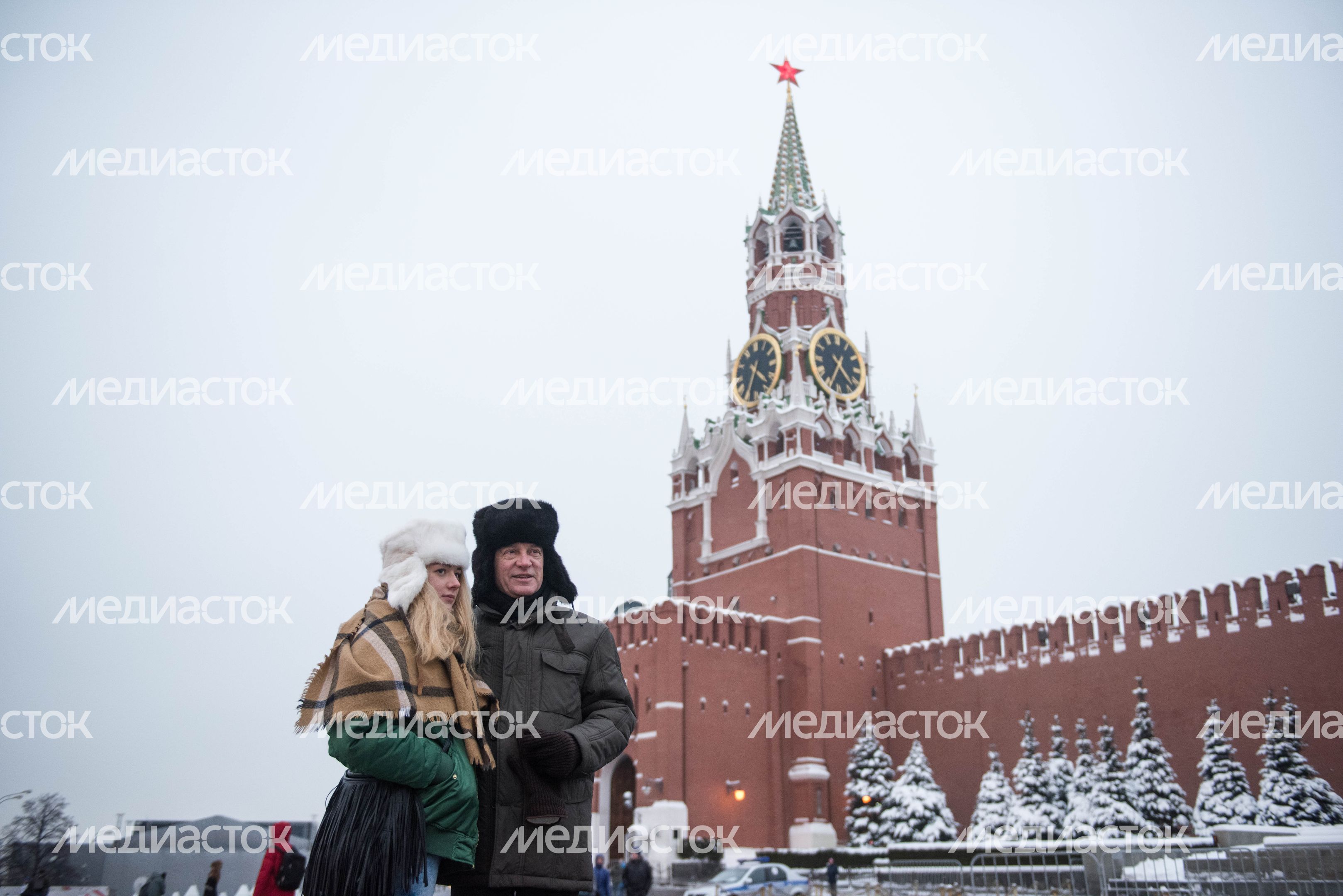 Спасская башня Кремля, 2 часть