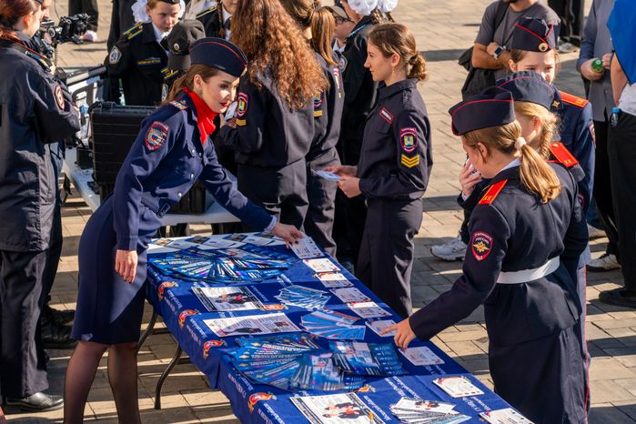 Профориентация для молодежи на мероприятии «Один день с полицией Домодедово»