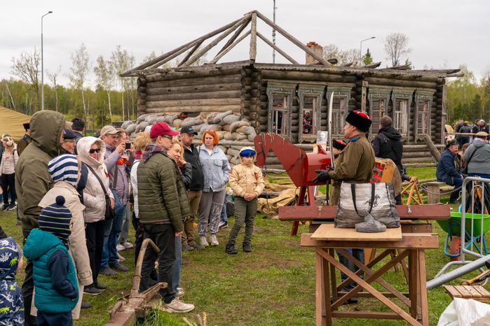 Военно-историческая реконструкция «Штурм Кенигсберга» в День Победы в парке «Патриот» Одинцовского округа