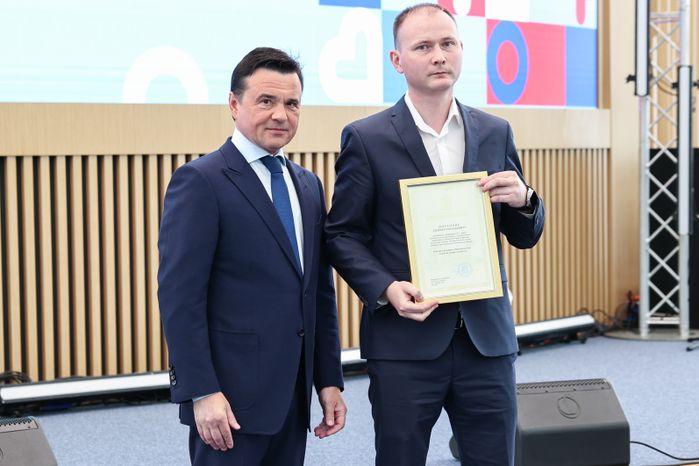 Андрей Воробьев поздравил подмосковных медработников  с профессиональным праздником