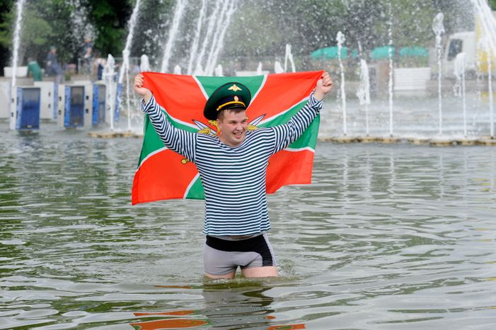 День пограничника в Москве