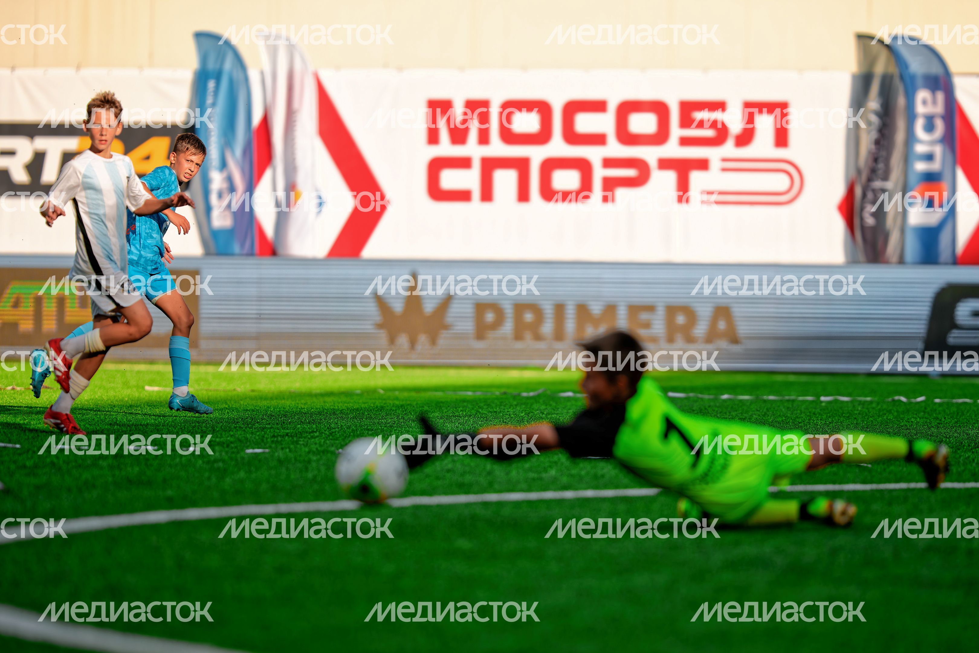 Кубок Игоря Акинфеева по футболу на стадионе "Арена Химки"