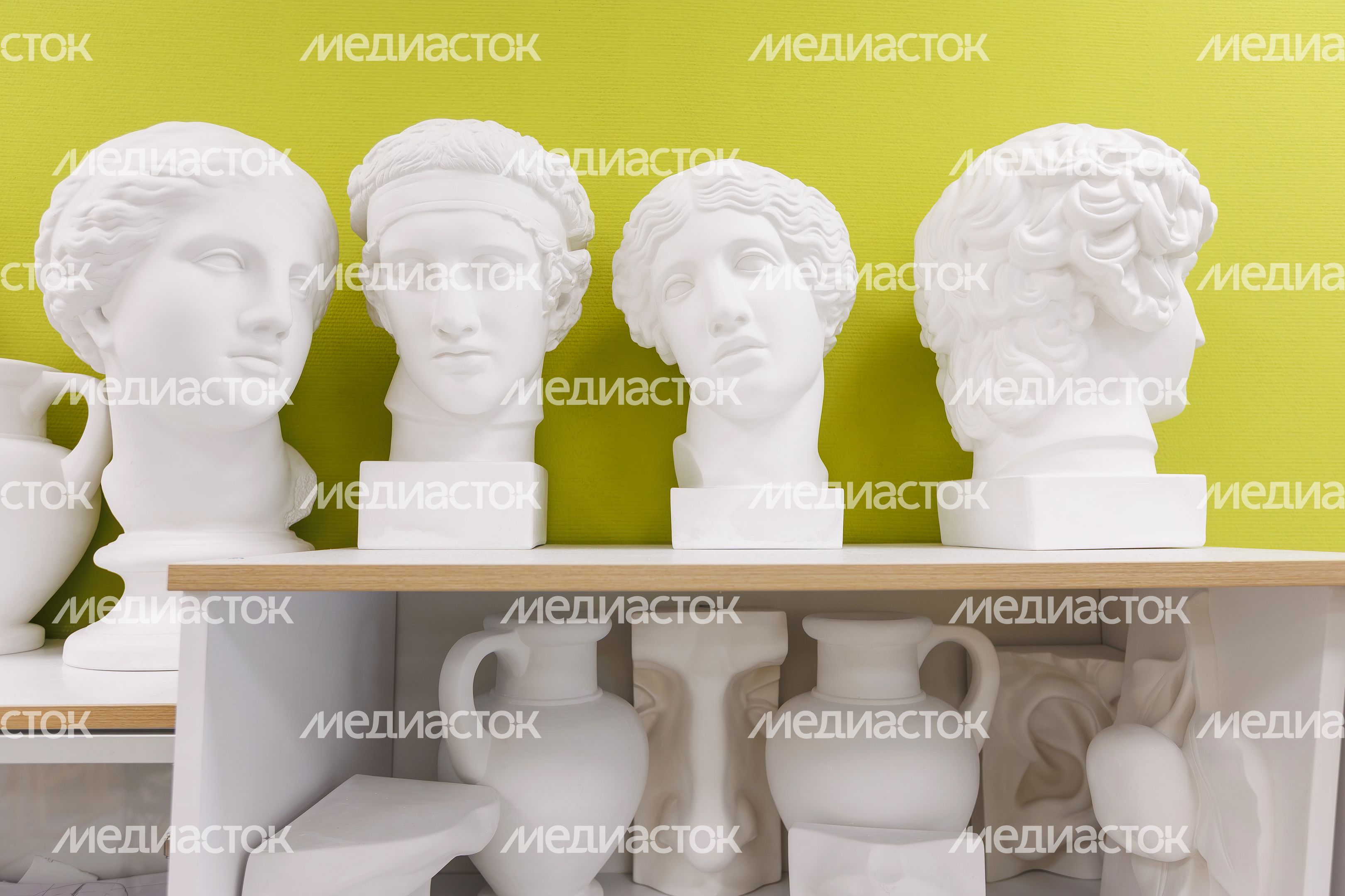Кабинет изобразительного искусства в новой школе Домодедово – образовательном комплексе «Вертикаль» микрорайона Барыбино