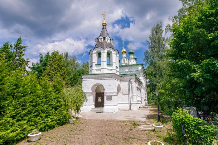 Памятник А.В. Суворову в деревне Рождествено
