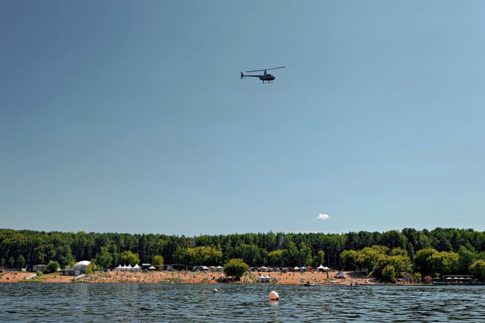 Отдых у воды Живописной бухты на пляже «Рублево» в Красногорске