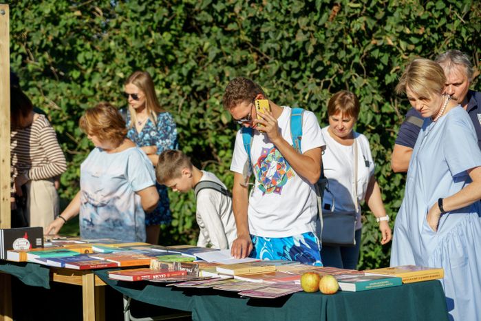 XII Международный яблочно-книжный фестиваль прошел  в Коломне