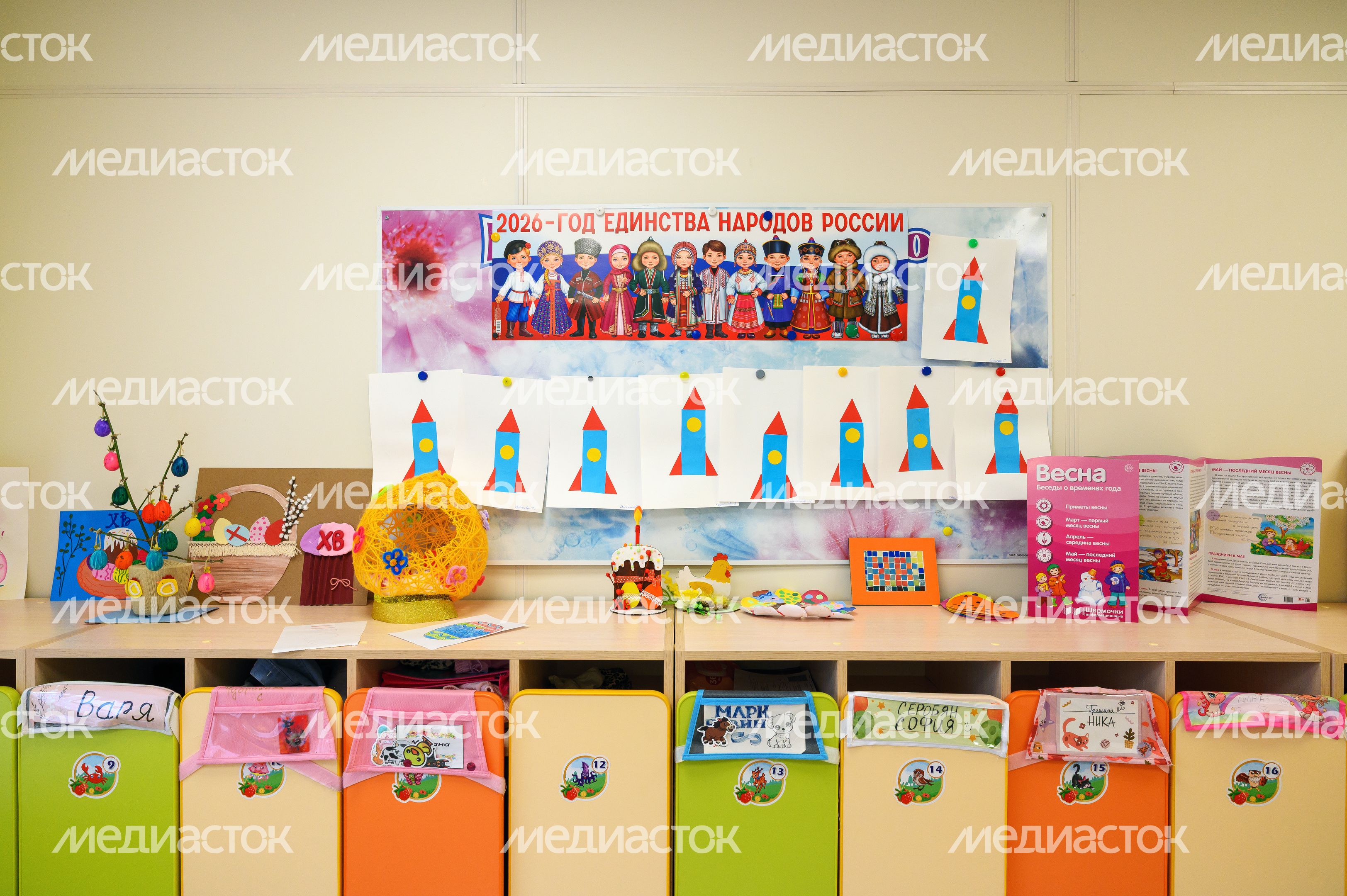 Раздевалка в детском саду «Полянка» после капитального ремонта Раздевалка в детском саду «Полянка» после капитального ремонта
