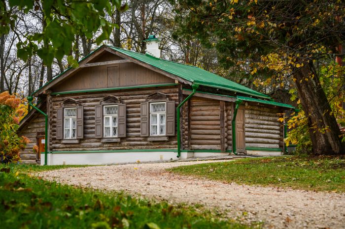 Осень в Музее-заповеднике «Абрамцево»