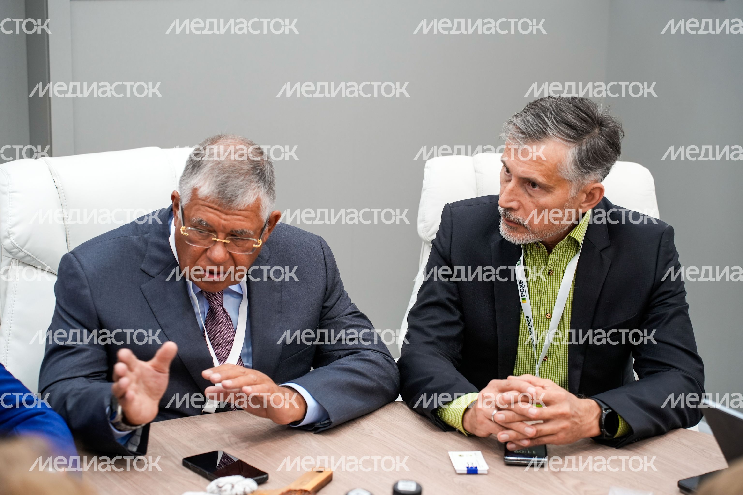 Подписание соглашения о сотрудничестве с предприятием "КБ Русь" Подписание соглашения о сотрудничестве с предприятием "КБ Русь"